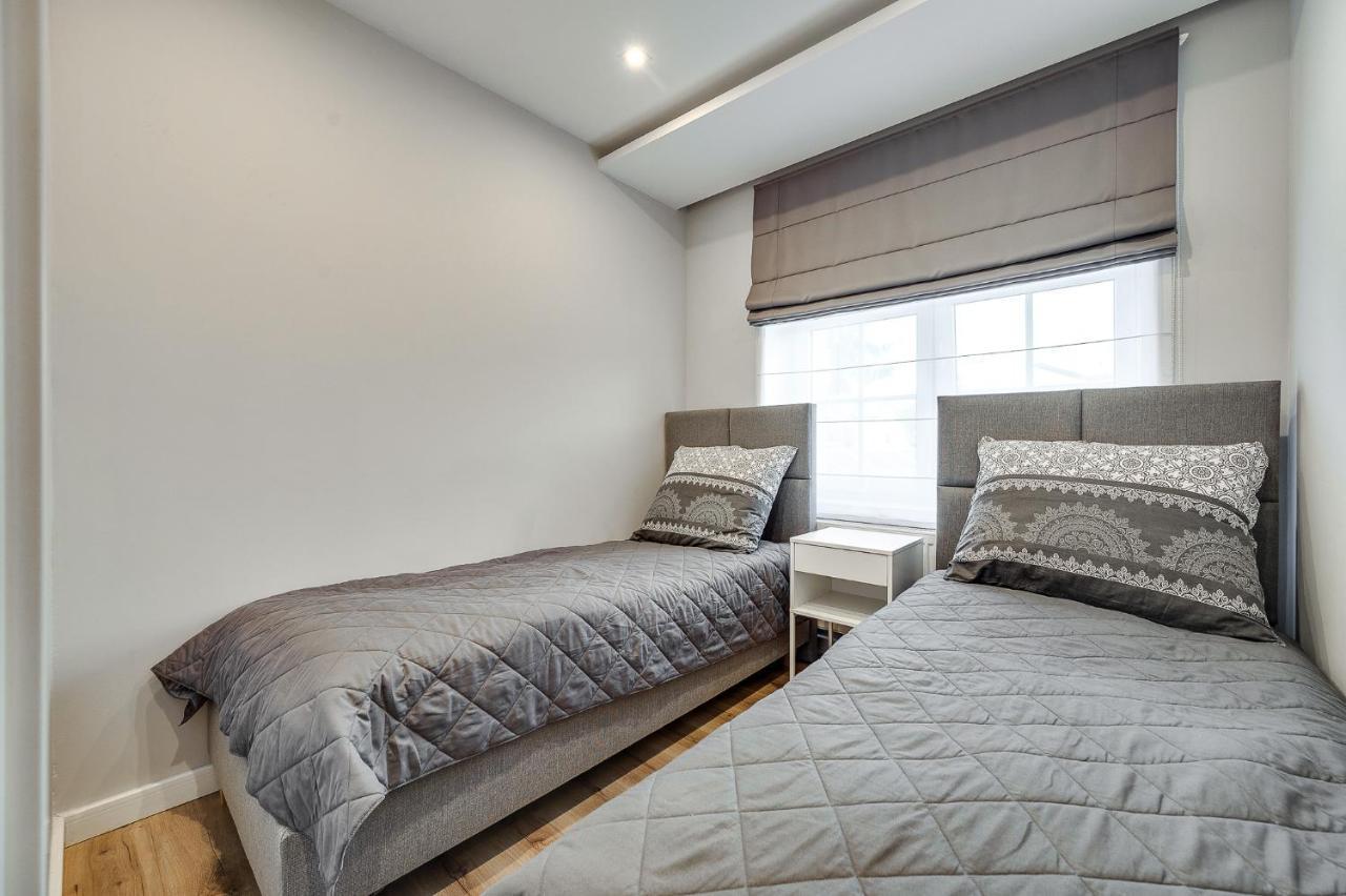 Central Platinum Apartments 31 Рыбник Экстерьер фото